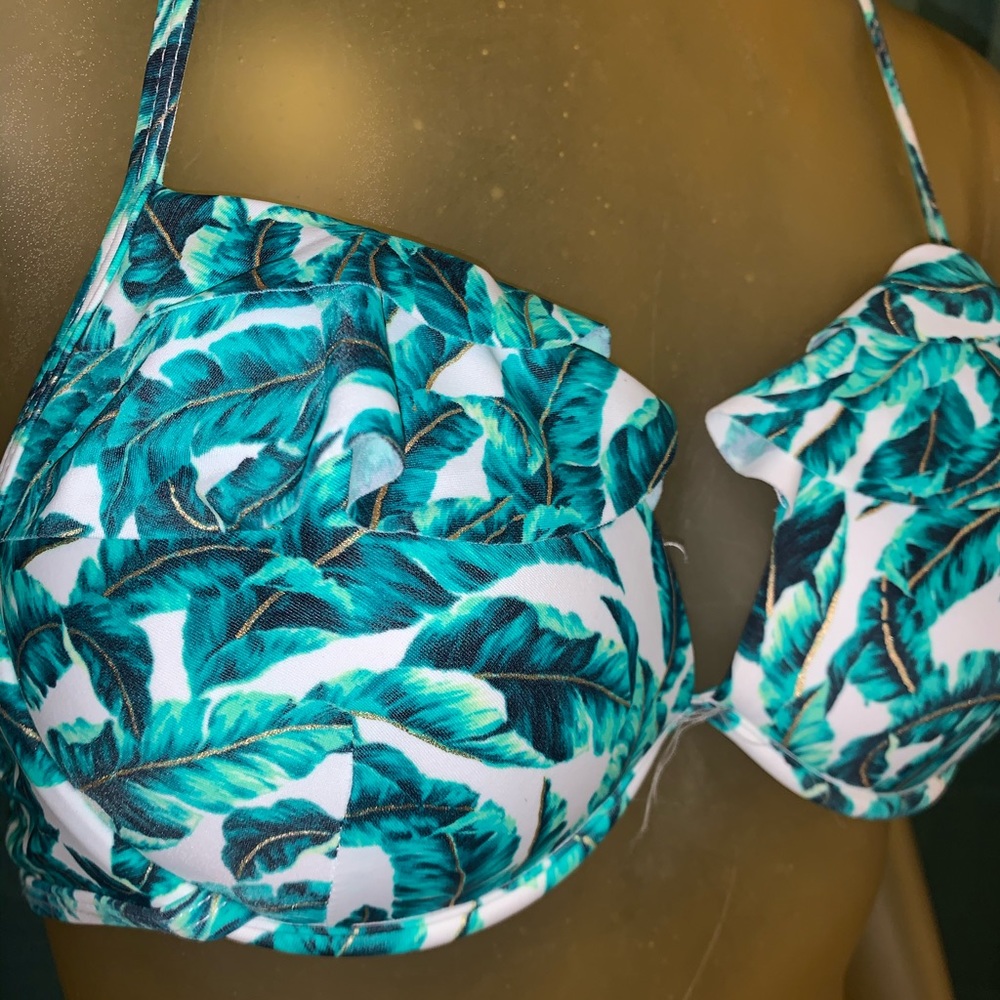 Ruffled Bikini (Top Only)